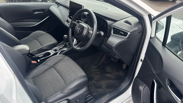 Toyota Corolla 2.0 VVT-i Hybrid Design 5dr CVT Hybrid Hatchback